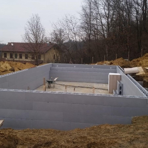 costruzione piscina piemonte isoblock