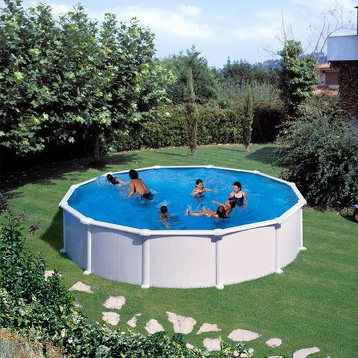 piscine in acciaio fuori terra torino con pareti in acciaio modello maldive forma rotonda colore bianco